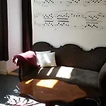 게스트하우스 Herrenhaus Schmoelen Gbr