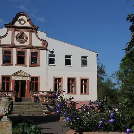 Herrenhaus Schmoelen Gbr 3*